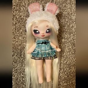 Na-na-Na Surprise Glam series Alice Hopps Blonde Fashion Doll